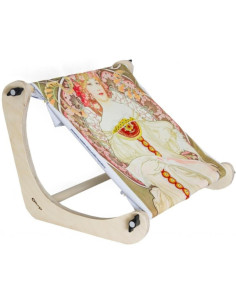 Embroidery frame with clips for tapestry and cross-stitch