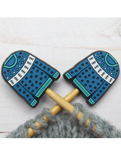 Stitch stoppers for knitting needles - Blue sweater