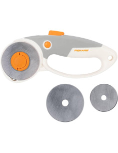 Fiskars 2-in-1 Rotary Cutter with 45 mm and 60 mm Blades