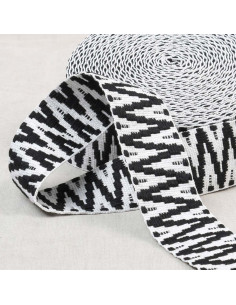 Ethnic strap - Black and white triangle