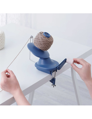 Clover premium yarn ball winder