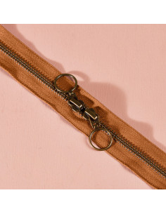 Double slider brass zipper Pecan Pie 60 cm - Atelier Brunette