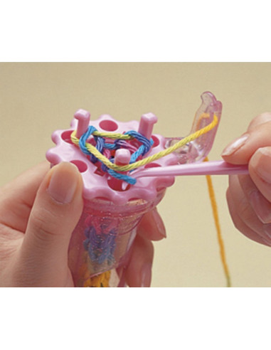 Magic knitting spool