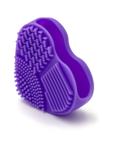 The Gypsy Quilter cutting mat cleaning brush