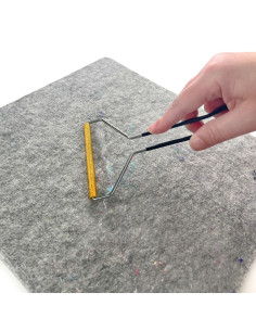 Wool carpet cleaning brush