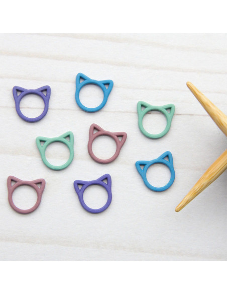 Set of 8 closed stitch markers - Colorful cat