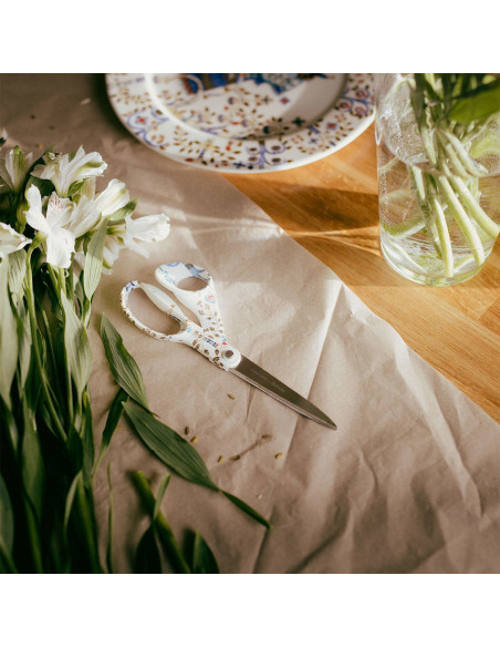 Fiskars X Iittala Taika white scissors 21 cm