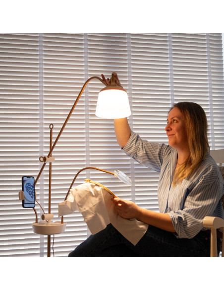 Floor lamp with magnifying glass, tray, and phone clamp Daylight Anita