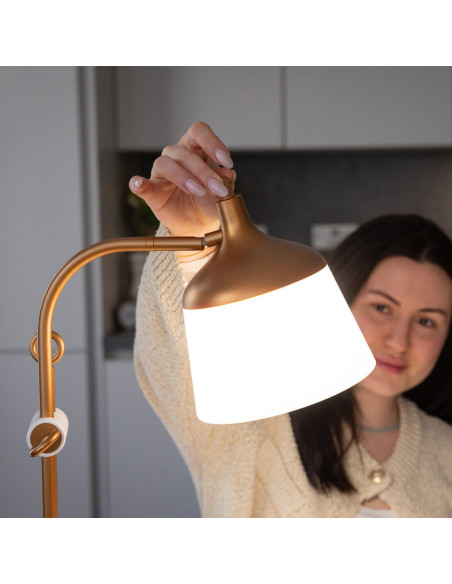 Lamp on table with magnifying glass, tray, and phone clamp Daylight Anita