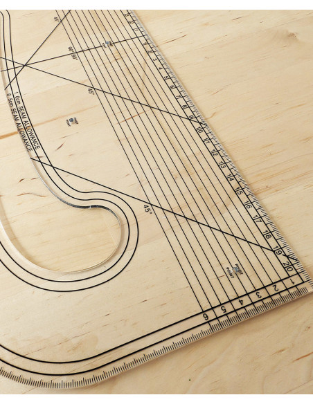 Multifunctional Sewing Rule Pattern Maker