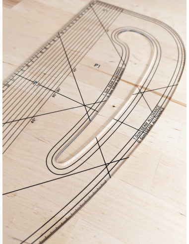 Multifunctional Sewing Rule Pattern Maker