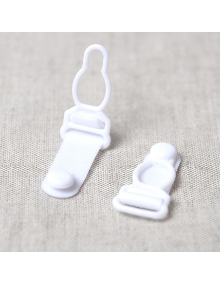 Set of 4 plastic garter loops - White