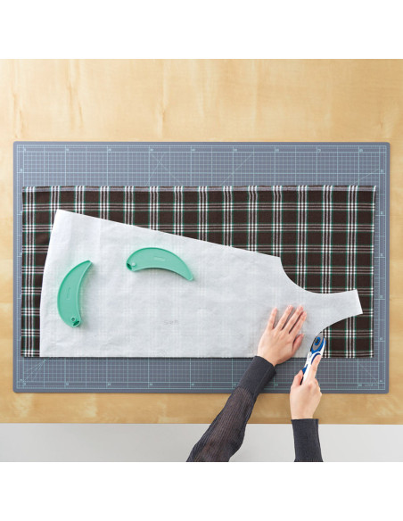 Clover Foldable Cutting Mat - 60 cm x 90 cm
