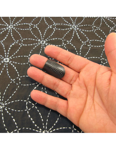 Leather thimble for Olympus sashiko