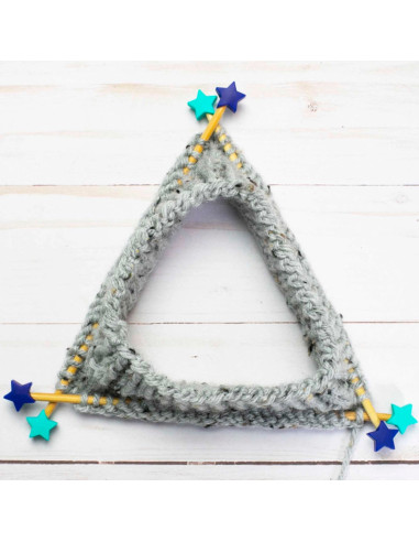 Stitch stoppers for knitting needles - Blue and green stars