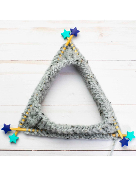 Stitch stoppers for knitting needles - Blue and green stars