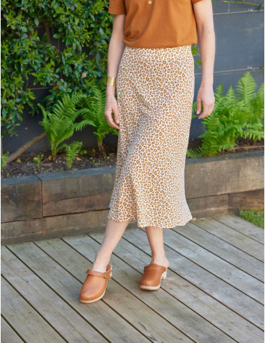 Nuance Skirt Pattern - Atelier Scämmit