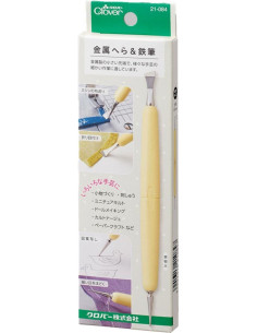 Clover spatula and tracing pen