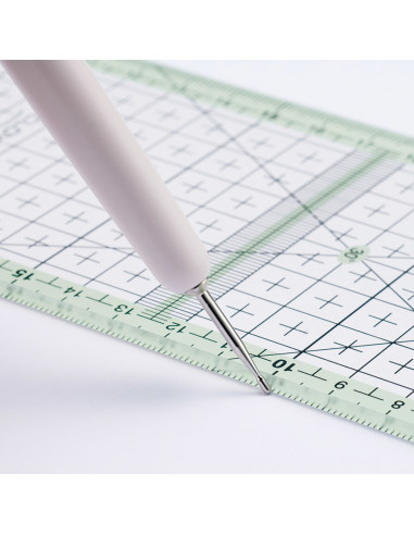 Fine and thick Clover tracing pen