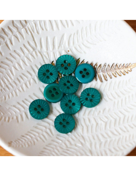 Four-hole daisy button - Emerald