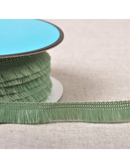 Mini fringe - Almond green