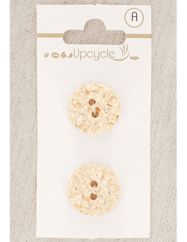 18 mm Ecru 2-hole Button Card - Speckled