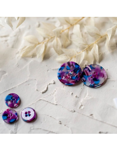 Pack of 15 buttons in bioresin 15 mm 4 holes - Lucid