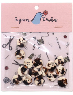 Pack of 15 buttons in bioresin 15 mm 4 holes - Wuthering