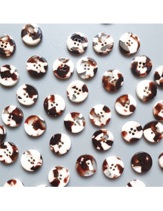 Pack of 15 buttons in bioresin 15 mm 4 holes - Wuthering 2