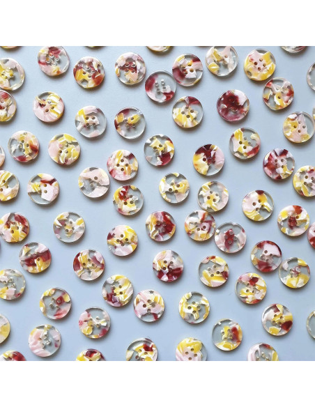 Pack of 15 buttons in bioresin 15 mm 4 holes - Whimsical