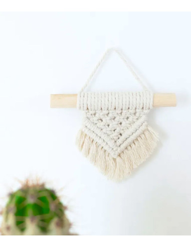 Macramé learning kit