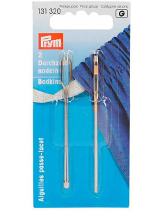 Lace threading needles