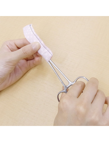 13 cm Clover stuffing scissors for plush toys