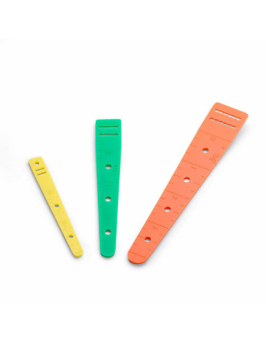 Threader for elastics and ribbons