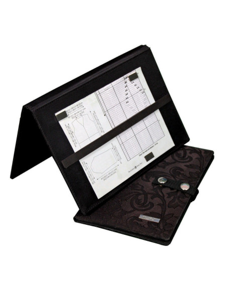 Magnetic support for Magma KnitPro knitting charts