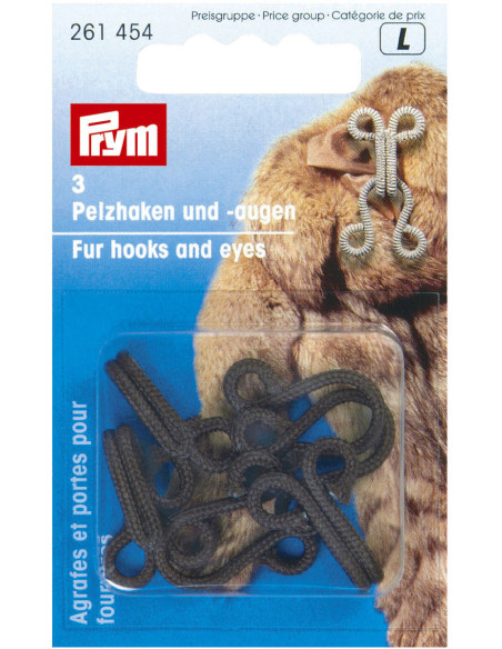 Staples and closures for furs - Brown