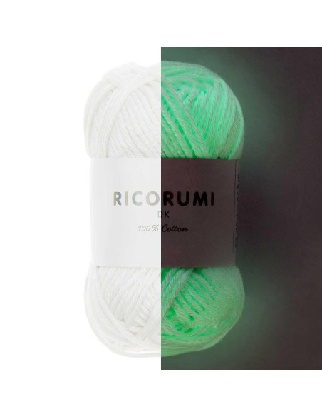 Glow in the dark phosphorescent thread Ricorumi