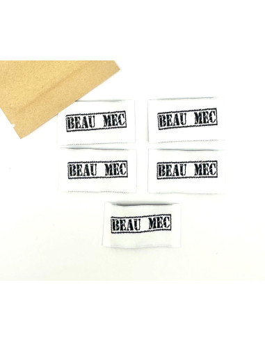 Set of 5 woven sew-on labels "Beau mec"