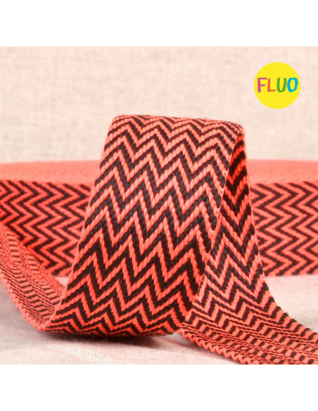 Chevron strap - Fluorescent pink and black