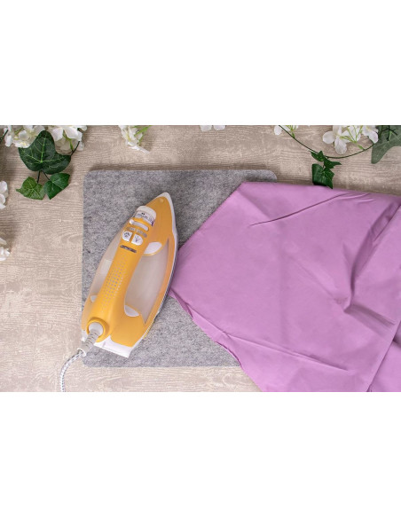 Milward wool ironing mat 30.5 cm x 30.5 cm