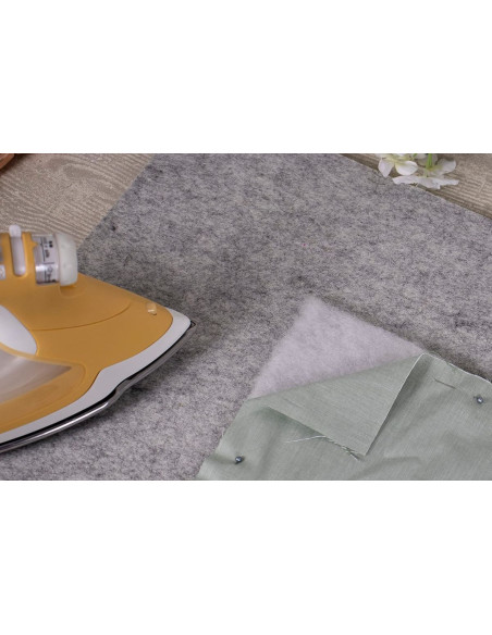 Wool ironing mat 42 cm x 29.7 cm Milward