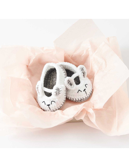 Crochet Kit Baby Booties - Rabbit
