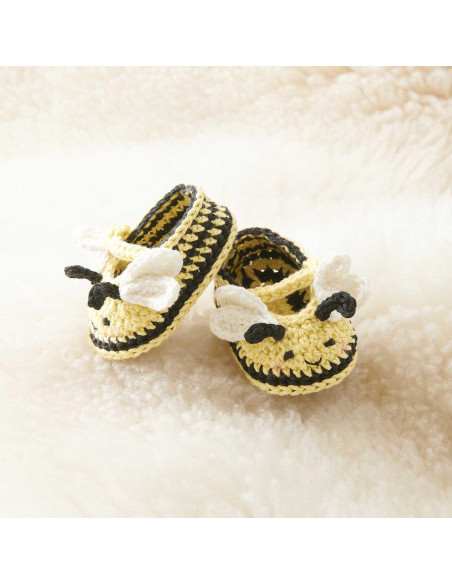 Crochet Kit Baby Booties - Bee