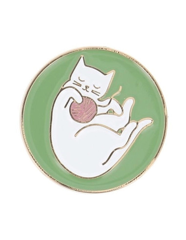 Bohin Magnetic Needle Holder - Cat Ball Green Background