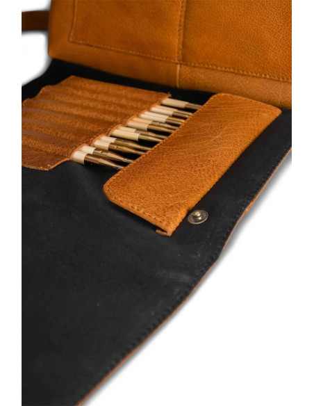 Muud Fee Crochet Storage Pouch - Whisky