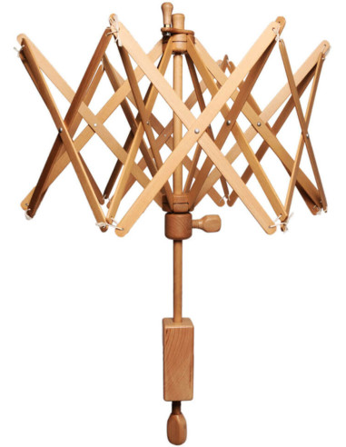 KnitPro natural wooden yarn winder