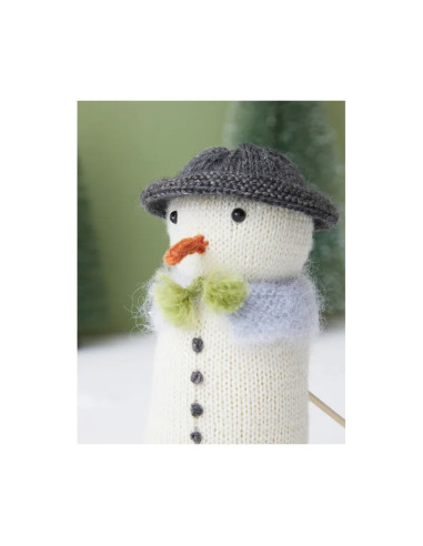 Book 20 Christmas Knitted Stuffed Animals