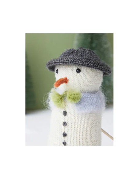 Book 20 Christmas Knitted Stuffed Animals