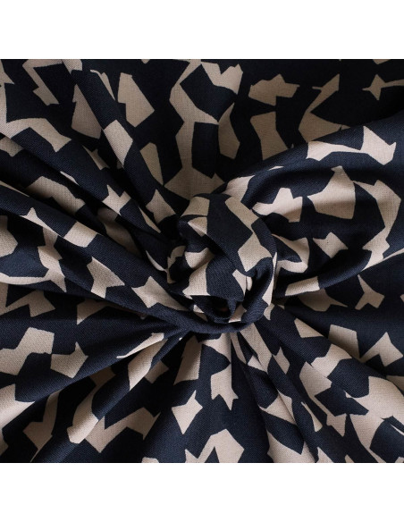 Ekko Deep Charcoal Viscose Fabric - Atelier Brunette
