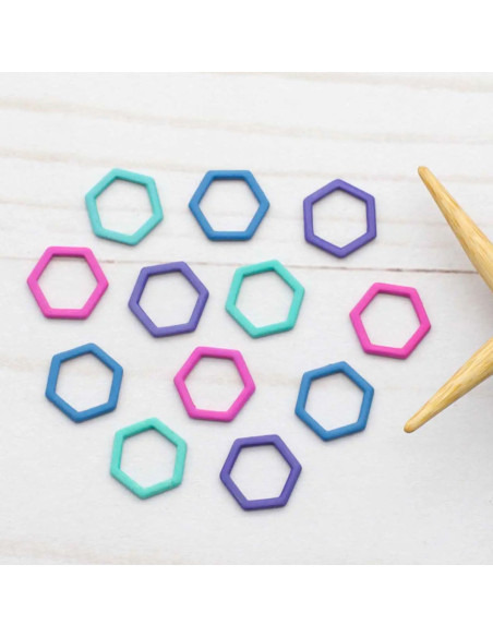 Set of 12 closed stitch markers - Colored hexagon